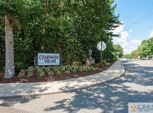 93 Vincent Ct, Spotswood, NJ 08884