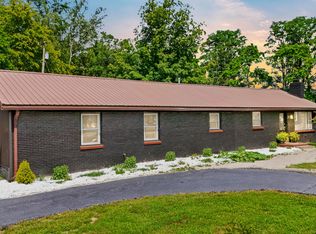 2640 Fords Mill Rd, Versailles, KY 40383