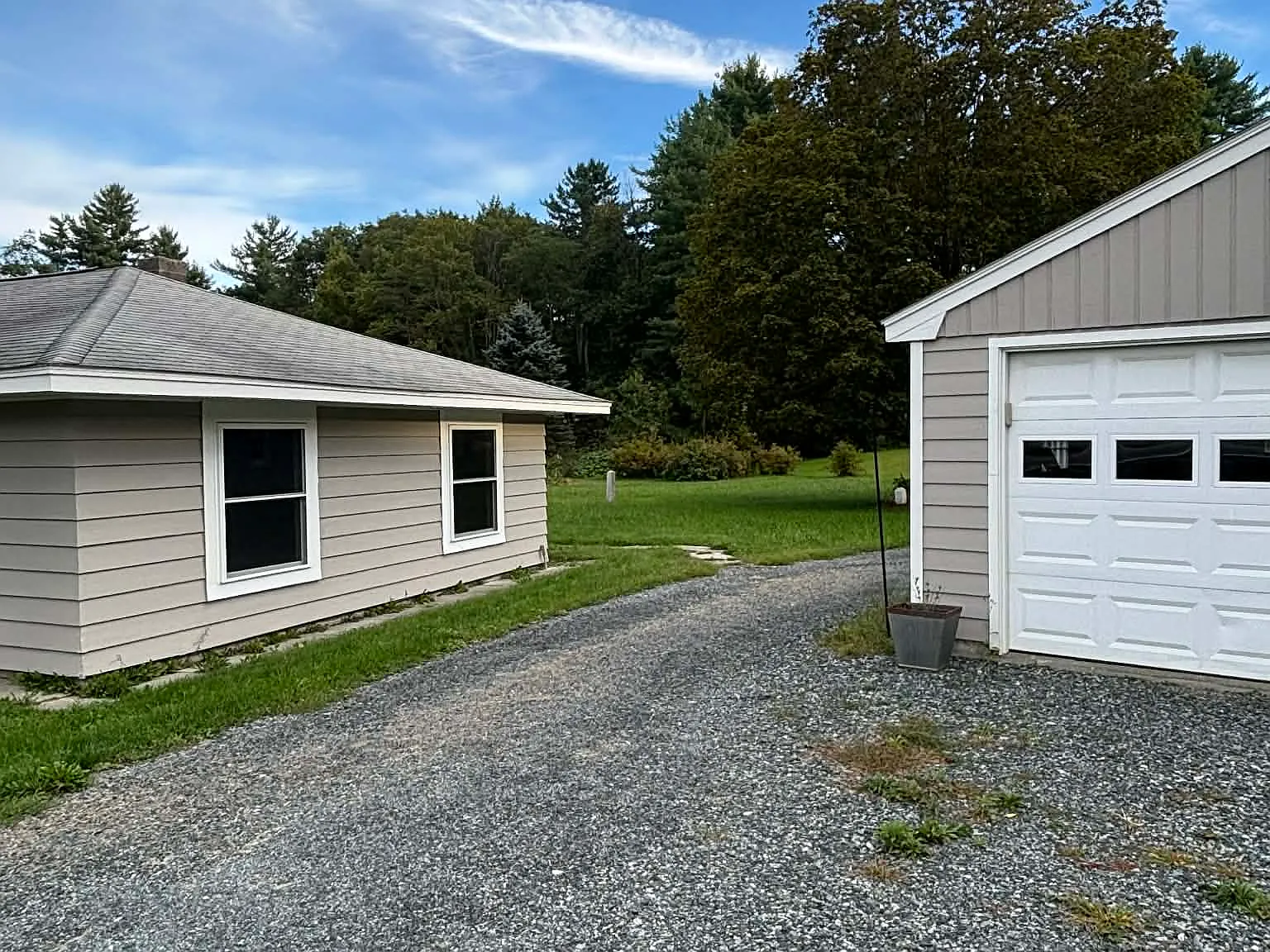 3 bed, 1491 sqft, $3,200 — Photo 4