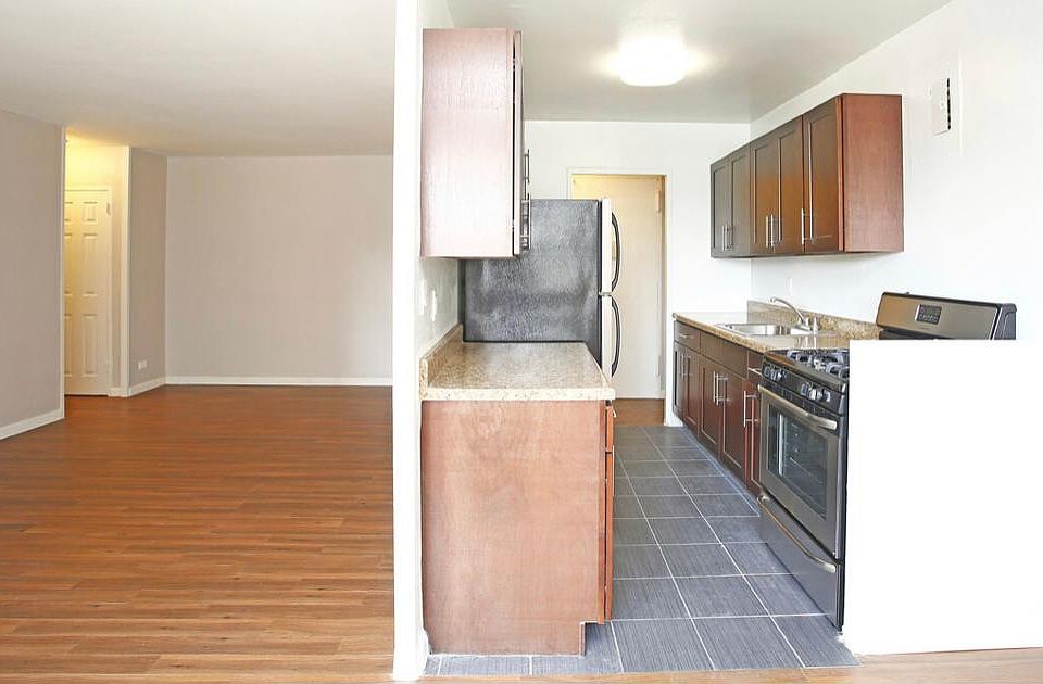 1st image of 5812 Glenwood Rd #1
