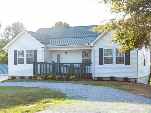 373 Friendship Dr, Rock Island, TN 38581