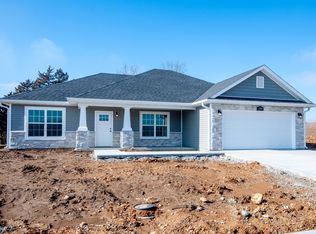 3709 Parrot Ln, Columbia, MO 65202