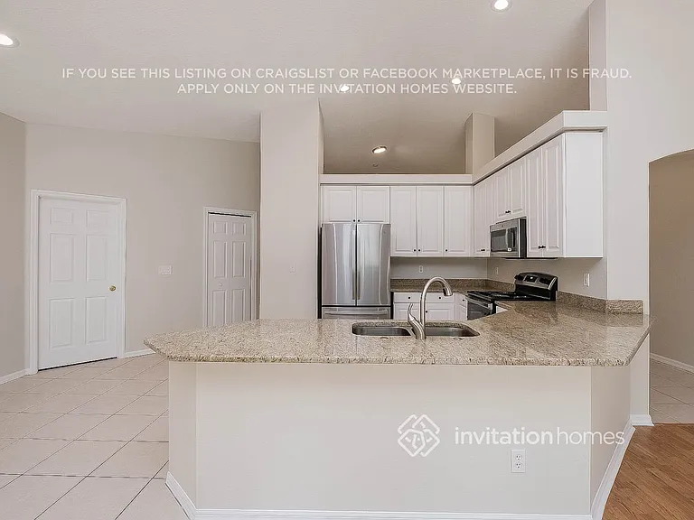 2618 Brookville Dr — Photo 5