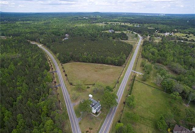 2nd image of 12/12A Adkins Rd #12