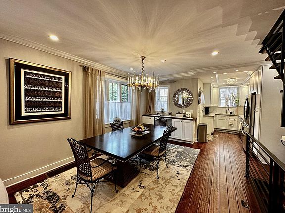 5th image of 2141 Saint James St