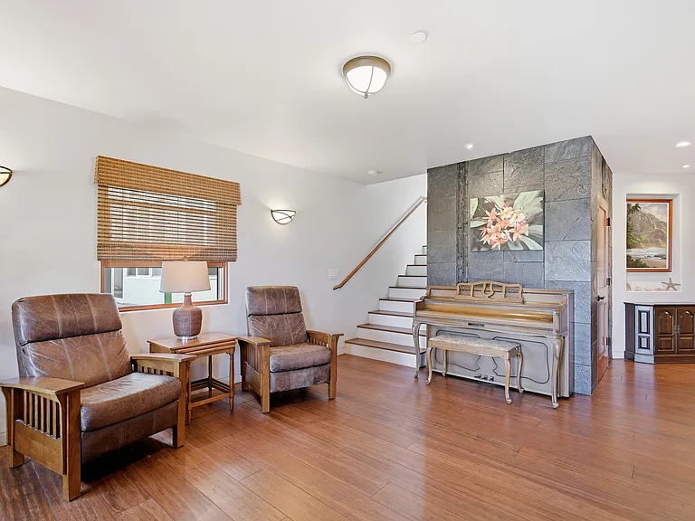 1320 Glorietta Blvd — Photo 24