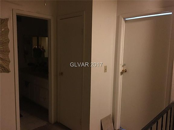 5th image of 1446 N Jones Blvd