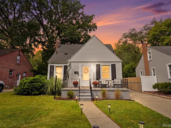 1027 N Vermont Ave, Royal Oak, MI 48067