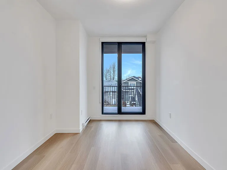3455 Hastings St E — Photo 77