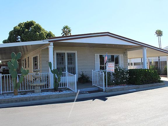 2nd image of 601 N Kirby St Space 432