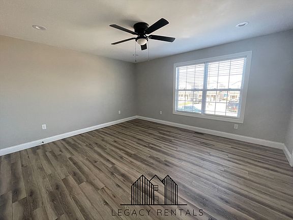 3rd image of 1033 Judah Bear Blvd
