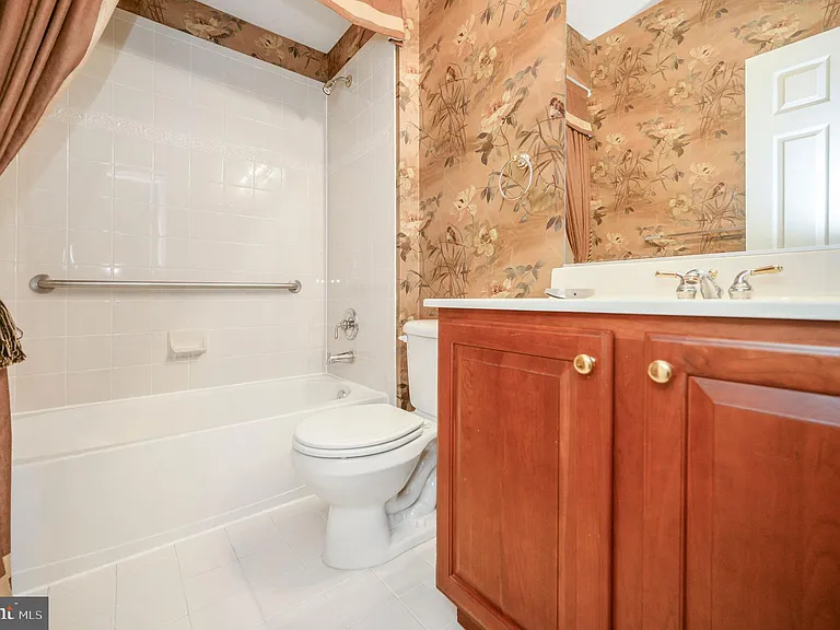 13784 Charismatic Way — Photo 19