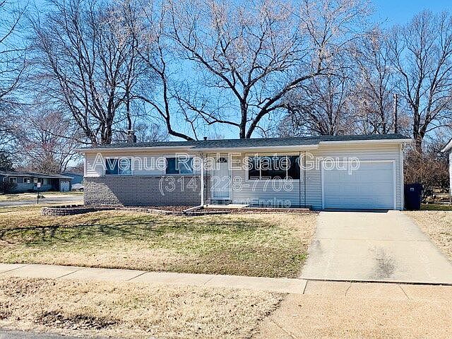 1st image of 45 Radford Dr