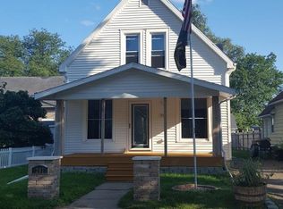 207 14th Ave SW, Cedar Rapids, IA 52404