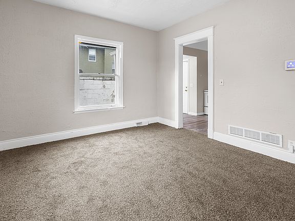 5th image of 901 City Park Ave