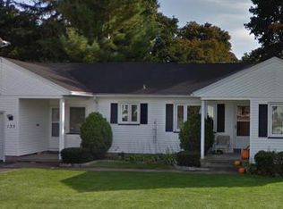 135 Governor Ter, Rochester, NY 14609