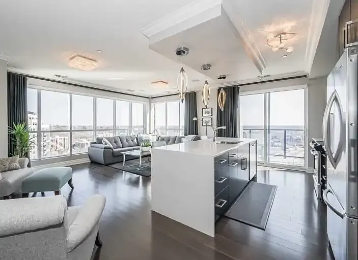 160 Macdonell St #1607 — Photo 2