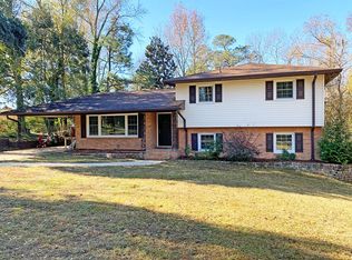 5 Meadow Ct, Sumter, SC 29154