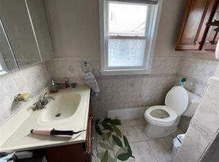 6 Sargent St #2, Cambridge, MA 02140