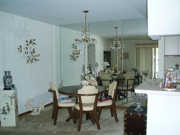 Dining with Mirrored Wall
