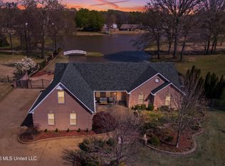 4092 Pinehurst Blvd, Southaven, MS 38672