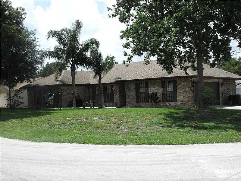 1st image of 1485 NE Old Mill Dr