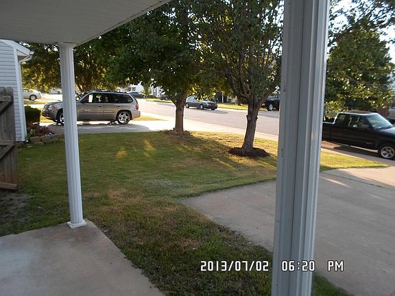 2nd image of 2512 W Ash Pl