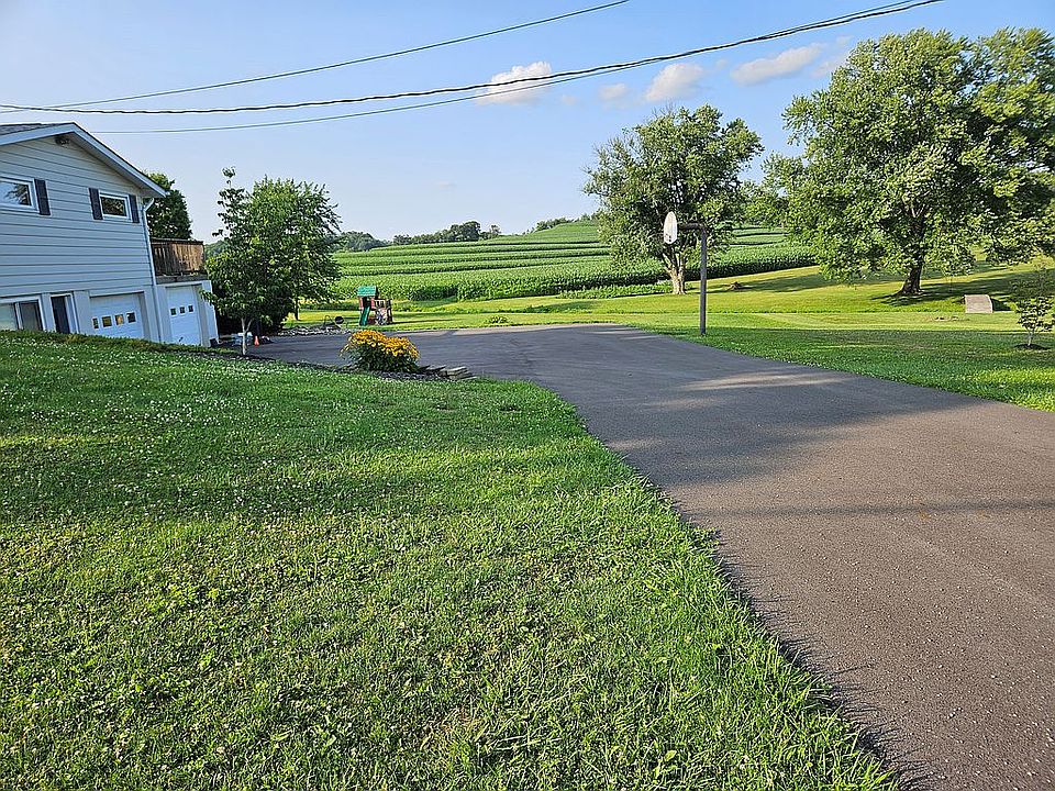 2nd image of 772 Claypoole Rd