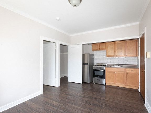 4th image of 5330 S Blackstone Ave #2