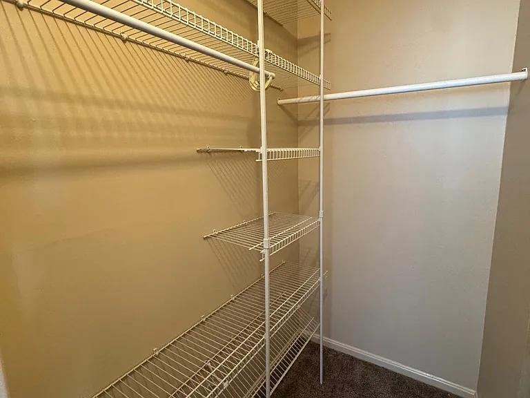 8610 Beekman Pl #C — Photo 13