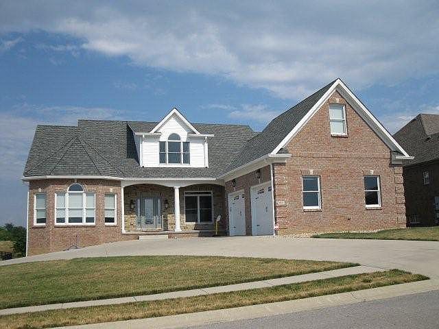 1st image of 601 Four Winds Dr