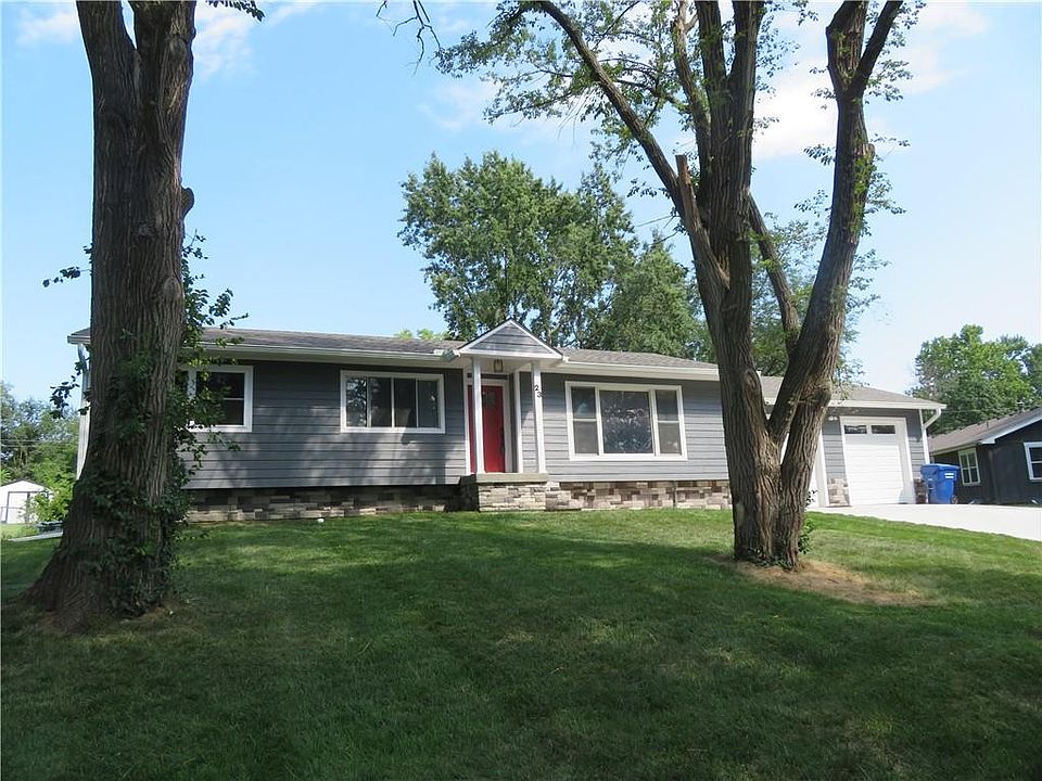 1st image of 23 Circle Dr