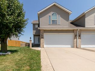 1828 Chuck Murray Dr, Normal, IL 61761