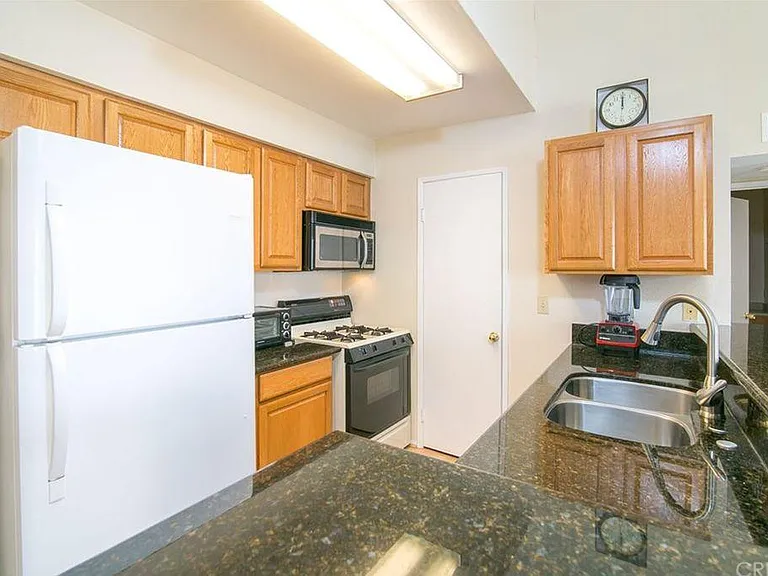 21226 Trumpet Dr — Photo 7