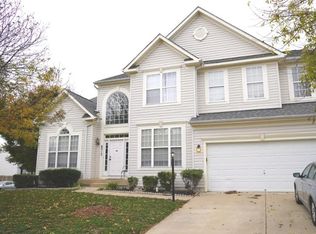 8312 Tenbrook Dr, Gainesville, VA 20155