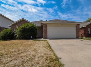 405 Rock Prairie Ln, Fort Worth, TX 76140