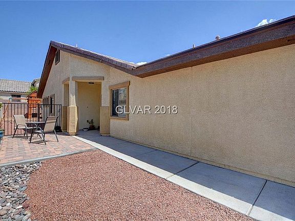5th image of 5940 Autumn Damask St