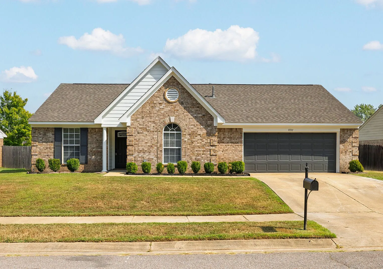 Recently renovated 3 bedroom, 2 bathroom home in Southaven — Photo 1