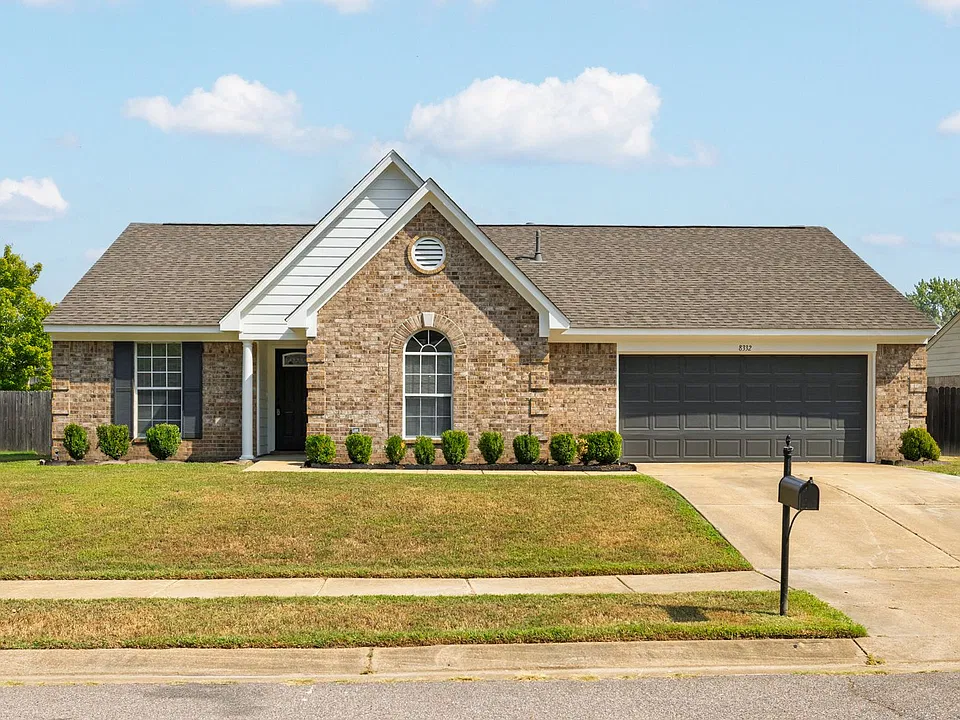 8332 Grayce Dr