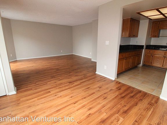 2nd image of 3016 Honolulu Ave APT 3