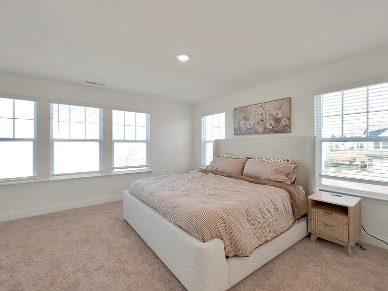 Leland Hill Cir — Photo 10