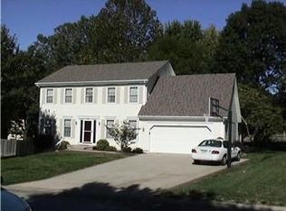 11408 W 104th St, Overland Park, KS 66214