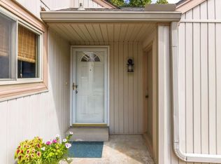 6014 N Kansas Ave, Gladstone, MO 64119
