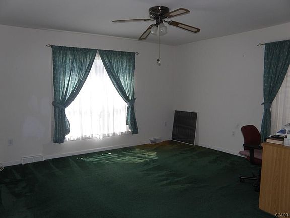 5th image of 27 Bryn Mawr Dr
