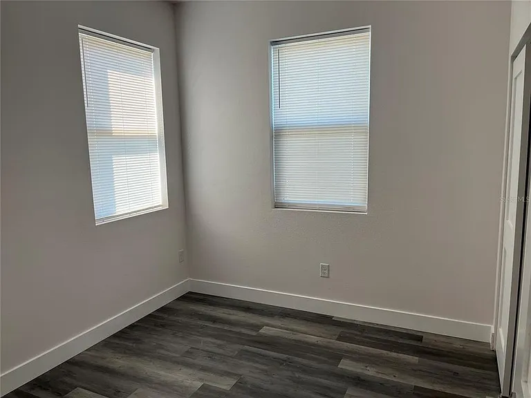 2104 E Columbus Dr #301 — Photo 9