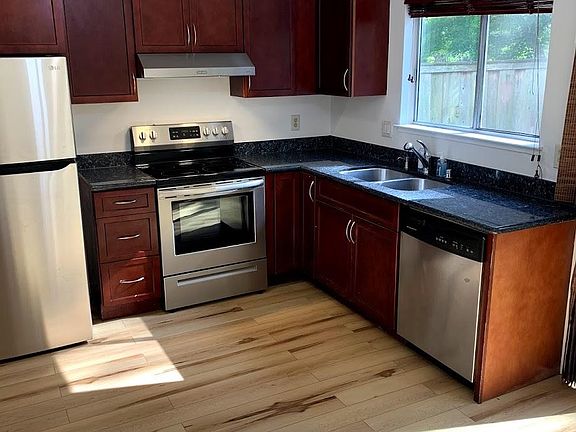 2nd image of 1049 Oddstad Blvd