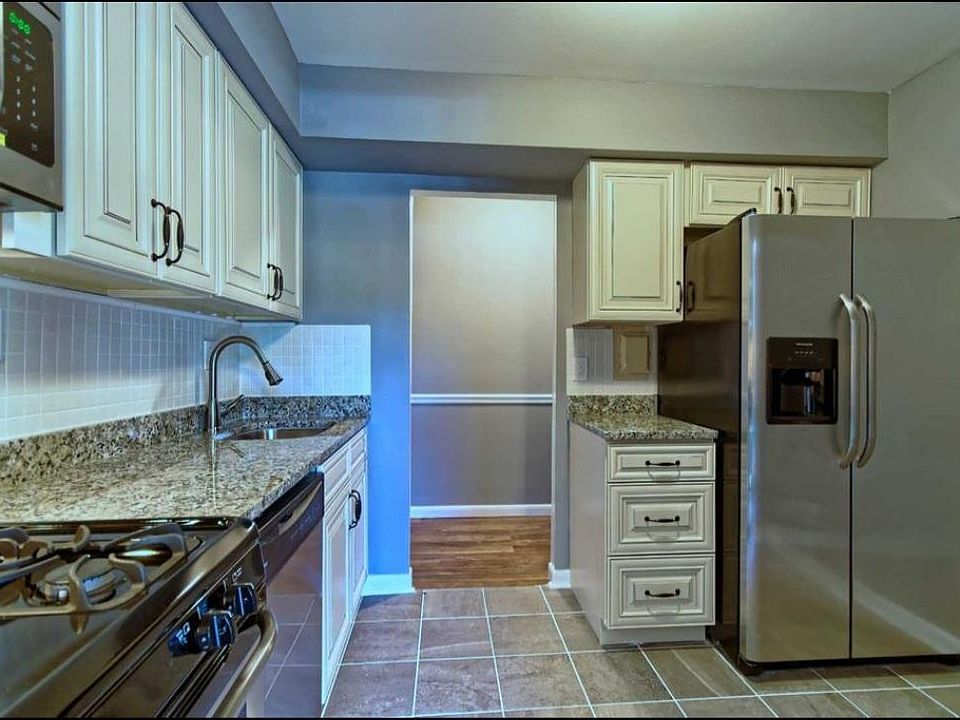 222 Echelon Rd APT 8, Voorhees, NJ 08043 Zillow