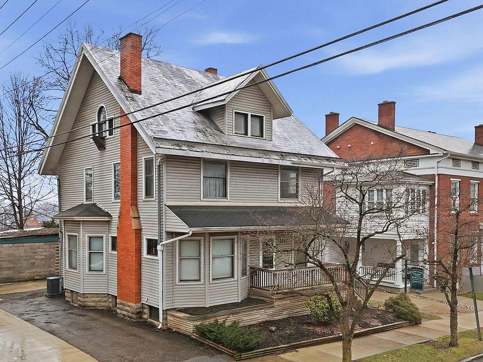 1st image of 102 E Gambier St