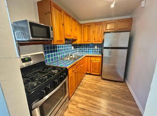 2201 Brickell Ave APT 61, Miami, FL 33129