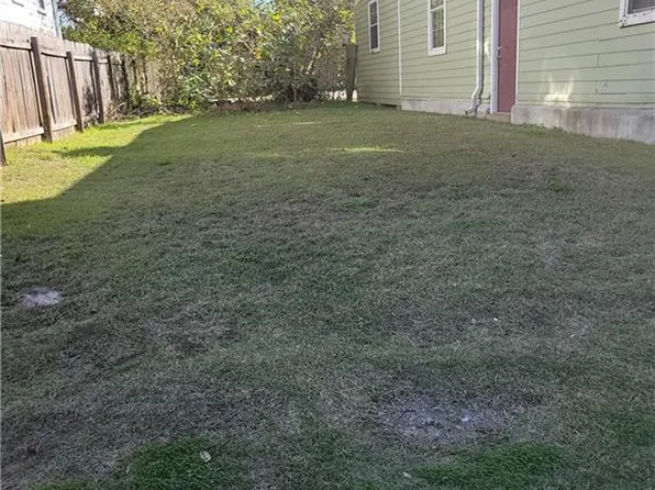 2720 Clara St, New Orleans, LA 70113